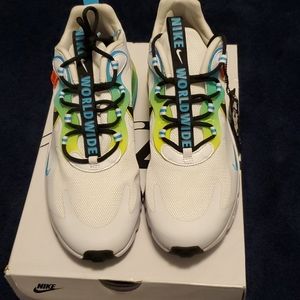 Nike Air Max 270 React WW